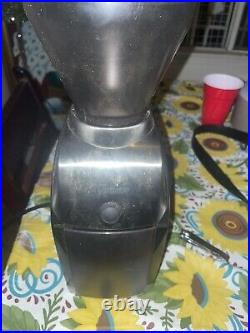 Baratza Virtuoso Conical Burr Coffee Grinder Model 586 withLid