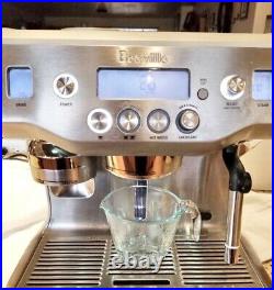 Breville BES980XL Oracle Espresso Machine withGrinder and Accessories Barista