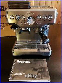 Breville Barista Express BES860XL Espresso Machine, coffee grinder, accessories