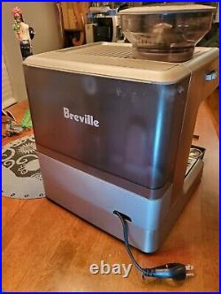 Breville the Barista Express Espresso Machine with Grinder BES870XL Excellent