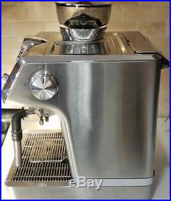 De'Longhi La Specialista Espresso Machine with Sensor Grinder EC9335M